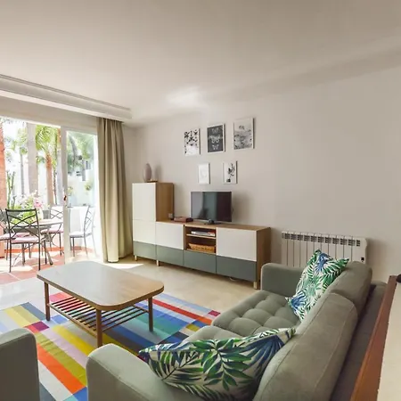 Jardines De Aldaba, Puerto Banus. Appartement